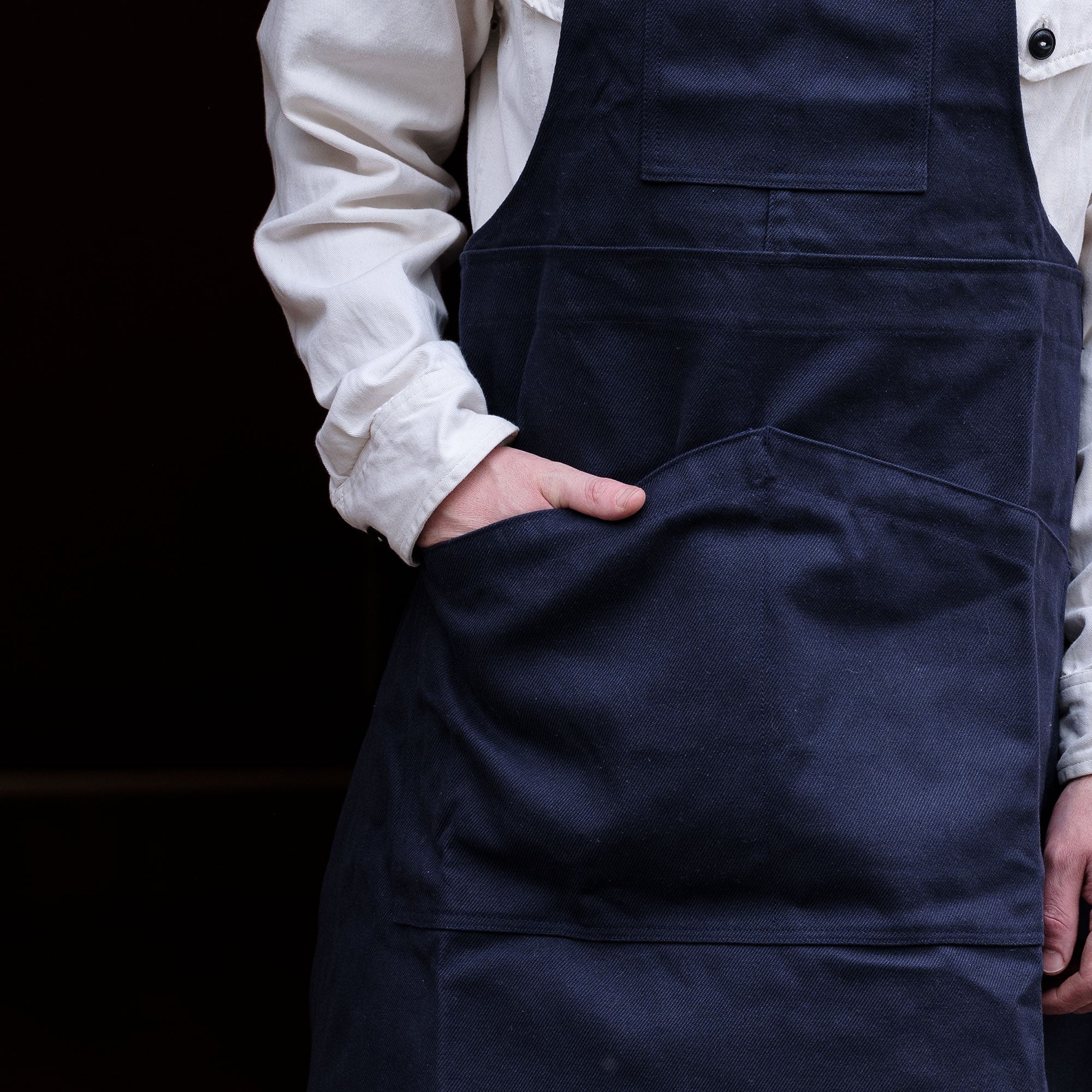 The Yarmouth Apron - Navy