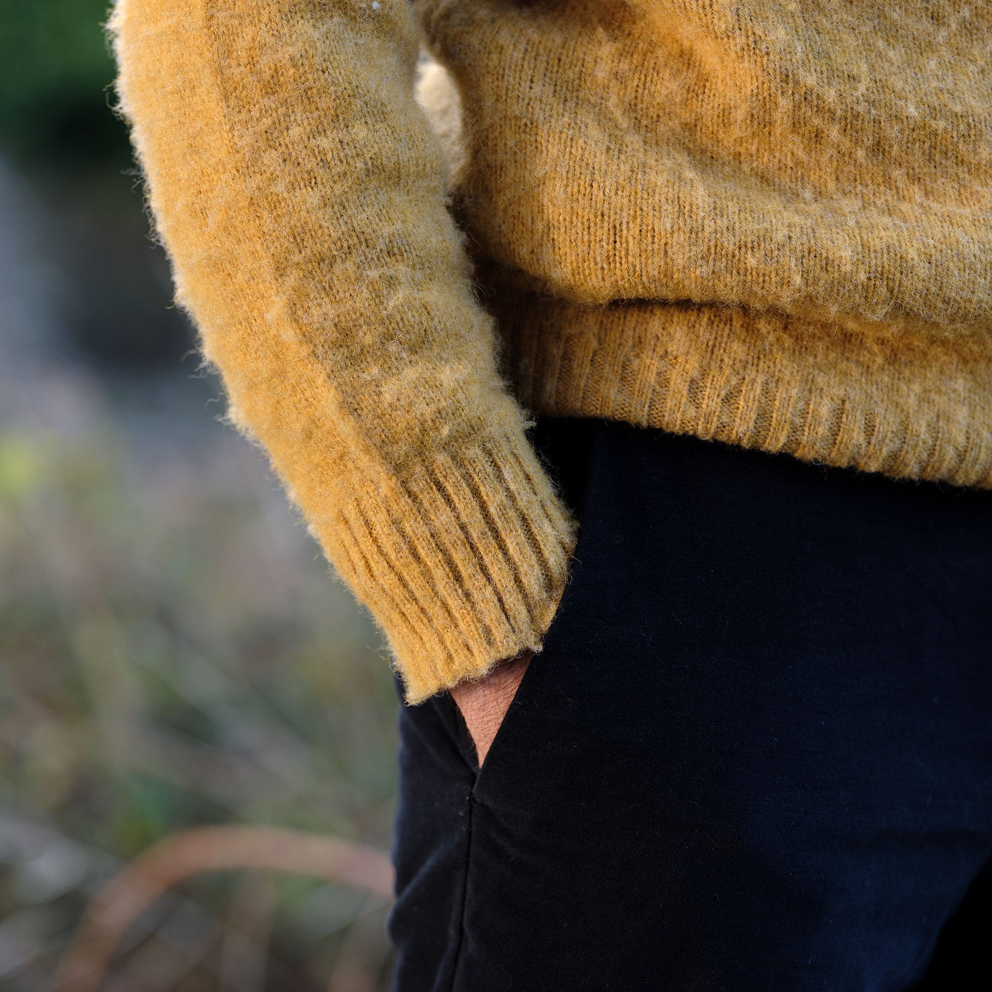 The Brushed Shetland Pullover - Mustard