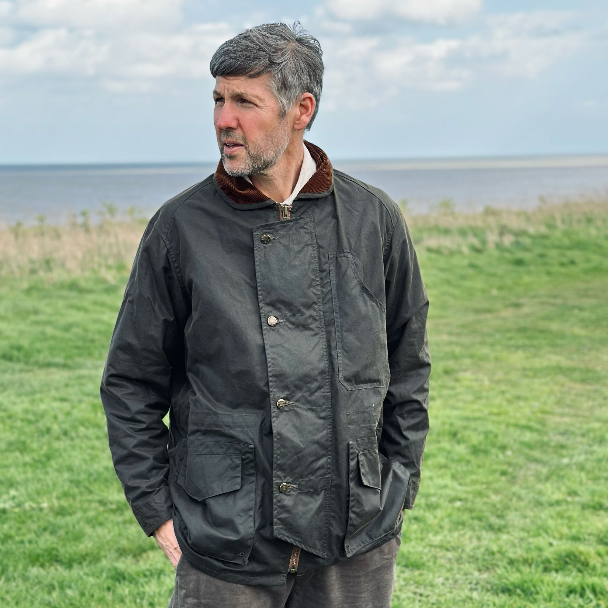 The Slicker Jacket - Brown
