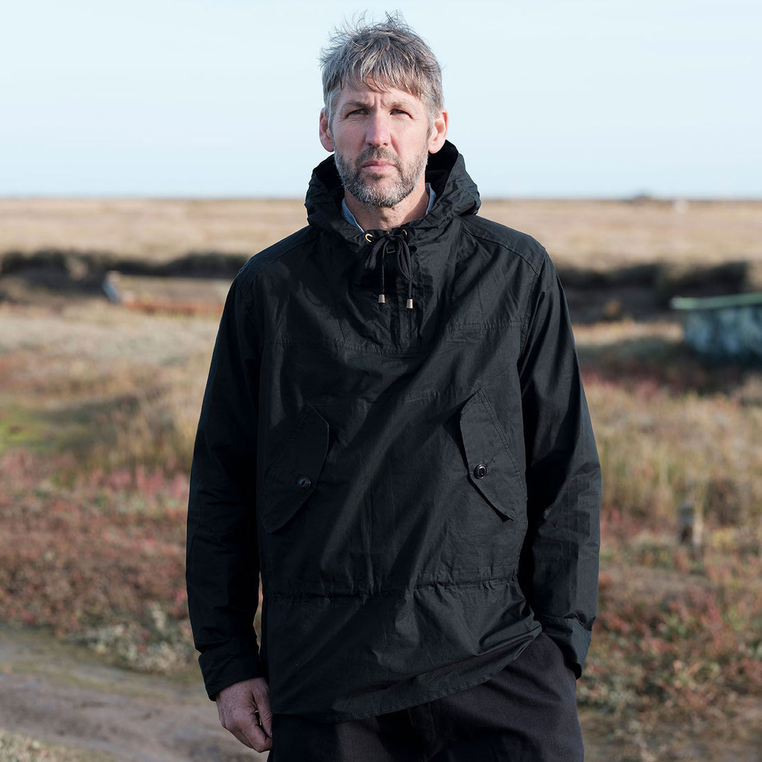 The Hooded Smock - Black