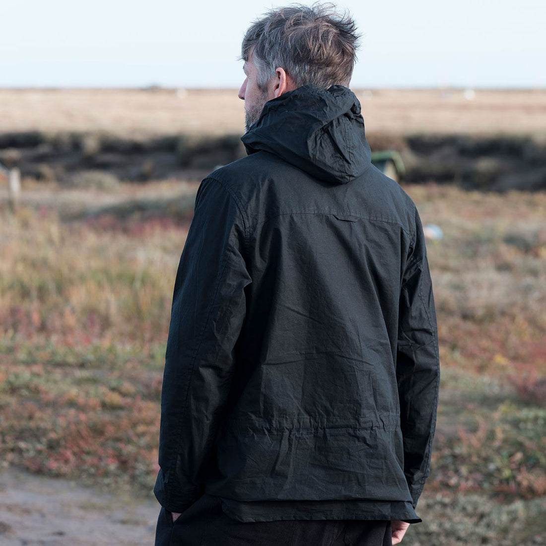 The Hooded Smock - Black